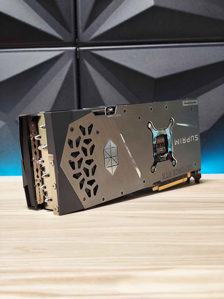 MSI GeForce RTX 4080 16GB SUPRIM X Gaming - Pilt 4
